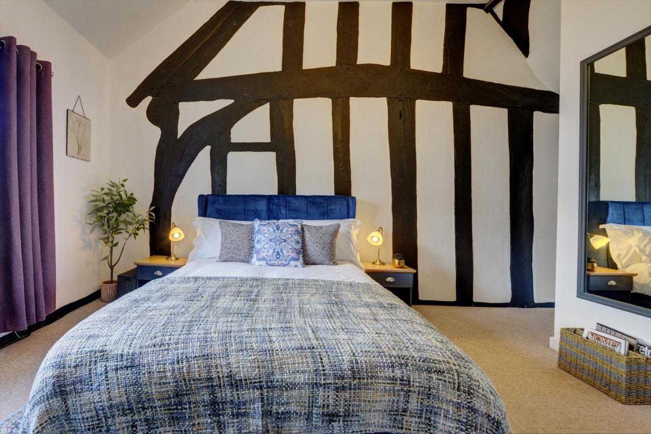 Loft Cottage: Tudor Retreat Near Stratford-Upon-Avon Exterior photo