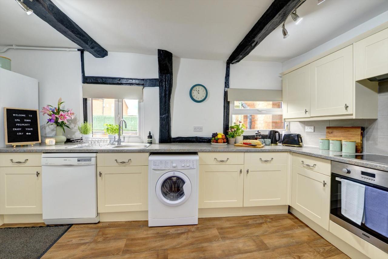 Loft Cottage: Tudor Retreat Near Stratford-Upon-Avon Exterior photo